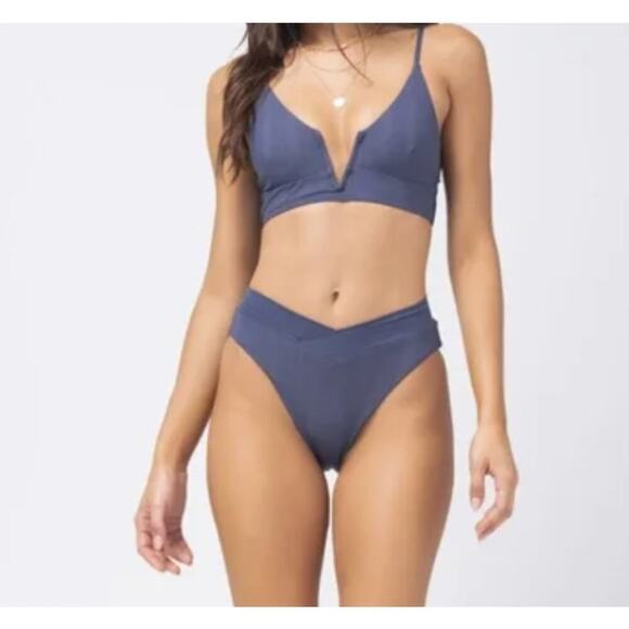 L*Space Anthropologie Blue Grey Siren Ribbed V-Neck Pintelle Bikini Top - Picture 1 of 5